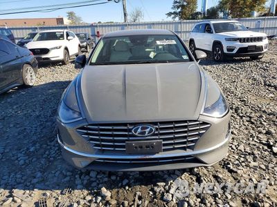 Piąte zdjęcie samochodu w środku: 2021 HYUNDAI SONATA HYBRID BLUE VIN:KMHL24JJXMA036408 - miniatura