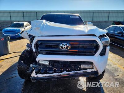 Piąte zdjęcie samochodu w środku: 2026 TOYOTA TACOMA SR5 VIN:3TMLB5JN7TM244566 - miniatura