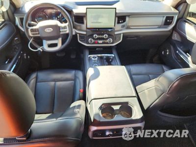 Zdjęcie 8 z 13 samochodu: 2022 FORD EXPEDITION MAX XLT VIN:1FMJK1JT4NEA65761 - miniatura