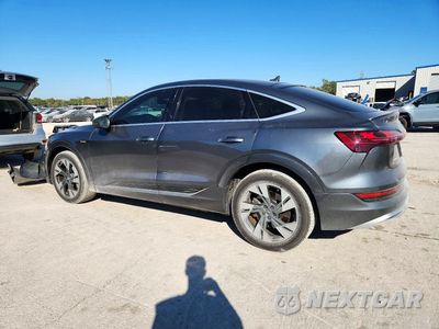 Drugie zdjęcie samochodu z przodu: 2021 AUDI E-TRON SPORTBACK PREMIUM PLUS VIN:WA12AAGE9MB002525 - miniatura