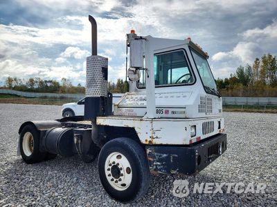 Czwarte zdjęcie samochodu z boku: 2008 KALMAR OTTAWA YARD TRUCK VIN:11VF813E28A000005 - miniatura