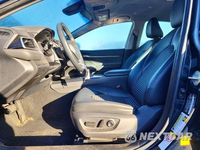 Zdjęcie 7 z 12 samochodu: 2018 TOYOTA CAMRY SE VIN:4T1B11HK1JU668672 - miniatura