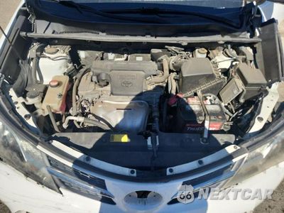 Zdjęcie 12 z 14 samochodu: 2015 TOYOTA RAV4 LE VIN:JTMZFREV0FJ040841 - miniatura