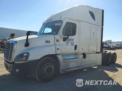 2018 FREIGHTLINER CASCADIA 125 SEMI TRUCK 3AKJGLDR0JSJN1508 - główne zdjęcie licytacji z USA - miniatura