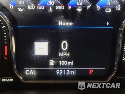 Zdjęcie 8 z 10 samochodu: 2021 GMC SIERRA K2500 DENALI VIN:1GT49REY7MF143766 - miniatura