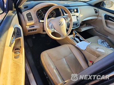 Zdjęcie 8 z 13 samochodu: 2016 NISSAN ALTIMA 2.5 VIN:1N4AL3AP0GC166476 - miniatura
