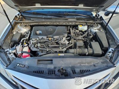 Zdjęcie 11 z 13 samochodu: 2018 TOYOTA CAMRY HYBRID SE VIN:4T1B21HK6JU505755 - miniatura