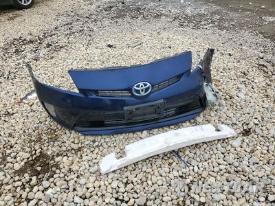 Zdjęcie 12 z 13 samochodu: 2013 TOYOTA PRIUS THREE VIN:JTDKN3DU3D1721258 - miniatura
