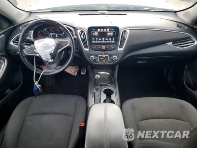 Zdjęcie 8 z 12 samochodu: 2016 CHEVROLET MALIBU LT VIN:1G1ZE5ST2GF351831 - miniatura