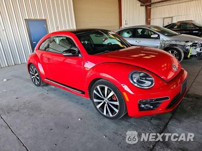 Czwarte zdjęcie samochodu z boku: 2013 VOLKSWAGEN BEETLE TURBO VIN:3VWVT7AT0DM677516 - miniatura