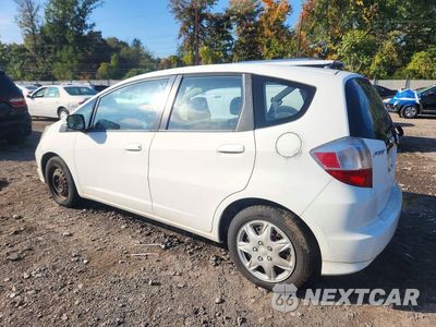 Drugie zdjęcie samochodu z przodu: 2013 HONDA FIT VIN:JHMGE8H35DC080413 - miniatura