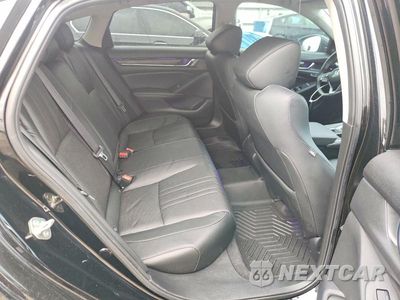Zdjęcie 10 z 13 samochodu: 2019 HONDA ACCORD TOURING VIN:1HGCV2F93KA027403 - miniatura