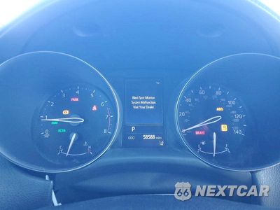Zdjęcie 9 z 14 samochodu: 2019 TOYOTA C-HR XLE VIN:JTNKHMBX1K1052037 - miniatura