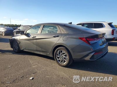 Drugie zdjęcie samochodu z przodu: 2024 HYUNDAI ELANTRA SEL VIN:KMHLM4DG0RU713644 - miniatura