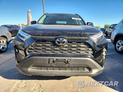 Piąte zdjęcie samochodu w środku: 2025 TOYOTA RAV4 XLE PREMIUM VIN:2T3C1RFV7SC355037 - miniatura