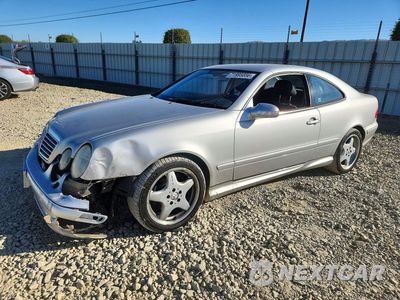 2000 MERCEDES-BENZ CLK 430 WDBLJ70G4YF132847 - główne zdjęcie licytacji z USA - miniatura