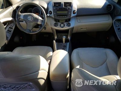 Zdjęcie 8 z 13 samochodu: 2007 TOYOTA RAV4 LIMITED VIN:JTMBK31V875032139 - miniatura