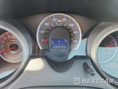 Zdjęcie 9 z 12 samochodu: 2010 HONDA FIT VIN:JHMGE8H29AC001358 - miniatura