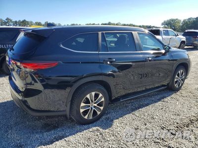 Trzecie zdjęcie samochodu z tyłu: 2023 TOYOTA HIGHLANDER XLE VIN:5TDKDRBH1PS014680 - miniatura