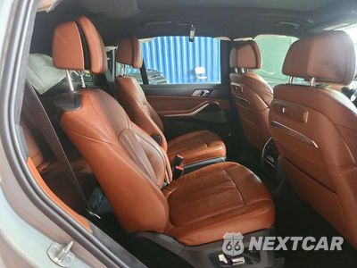 Zdjęcie 11 z 13 samochodu: 2024 BMW X7 XDRIVE40I VIN:5UX23EM03R9S28380 - miniatura