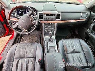 Zdjęcie 8 z 12 samochodu: 2012 LINCOLN MKZ VIN:3LNHL2GC6CR810481 - miniatura