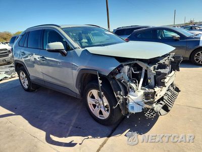 Czwarte zdjęcie samochodu z boku: 2019 TOYOTA RAV4 XLE VIN:2T3P1RFV7KC056407 - miniatura