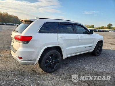 Trzecie zdjęcie samochodu z tyłu: 2015 JEEP GRAND CHEROKEE LAREDO VIN:1C4RJFAG3FC699702 - miniatura
