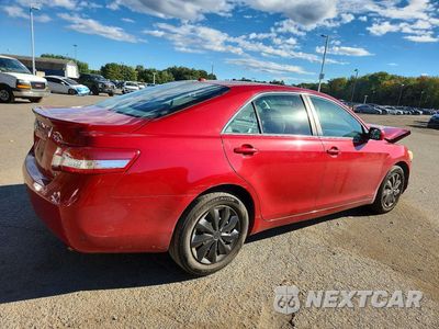 Trzecie zdjęcie samochodu z tyłu: 2010 TOYOTA CAMRY LE VIN:4T1BF3EKXAU515502 - miniatura