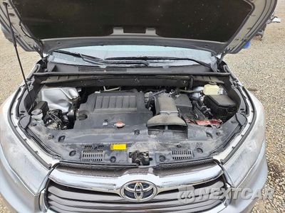 Zdjęcie 12 z 13 samochodu: 2016 TOYOTA HIGHLANDER XLE VIN:5TDJKRFH4GS273126 - miniatura