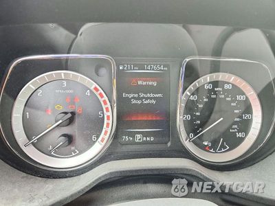 Zdjęcie 9 z 12 samochodu: 2016 NISSAN TITAN XD SV VIN:1N6BA1F14GN517646 - miniatura