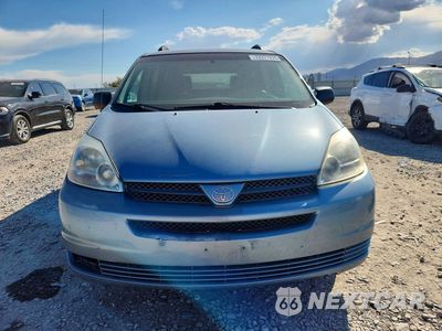 Piąte zdjęcie samochodu w środku: 2005 TOYOTA SIENNA LE 7 PASSENGER VIN:5TDZA23C35S358140 - miniatura