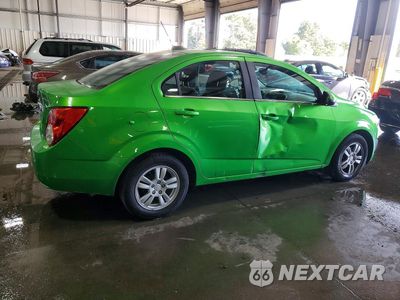 Trzecie zdjęcie samochodu z tyłu: 2015 CHEVROLET SONIC LT VIN:1G1JC5SHXF4158965 - miniatura