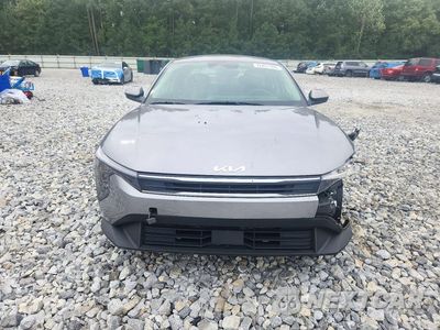 Piąte zdjęcie samochodu w środku: 2025 KIA K4 LXS VIN:3KPFT4DE5SE188197 - miniatura