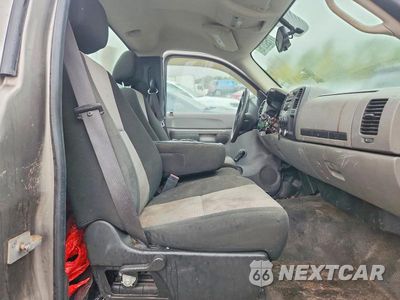 Zdjęcie 7 z 13 samochodu: 2009 CHEVROLET SILVERADO C1500 VIN:1GCEC14X19Z219780 - miniatura