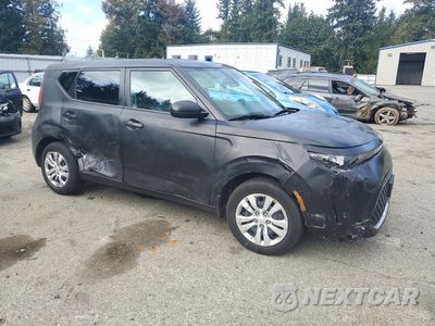 Czwarte zdjęcie samochodu z boku: 2023 KIA SOUL LX VIN:KNDJ23AU2P7871131 - miniatura