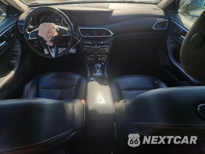 Zdjęcie 8 z 12 samochodu: 2017 INFINITI QX30 PREMIUM VIN:SJKCH5CR4HA039982 - miniatura