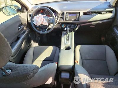 Zdjęcie 8 z 14 samochodu: 2021 HONDA HR-V LX VIN:3CZRU5H35MM713965 - miniatura