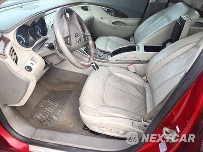 Zdjęcie 7 z 12 samochodu: 2012 BUICK LACROSSE VIN:1G4GC5E38CF365447 - miniatura