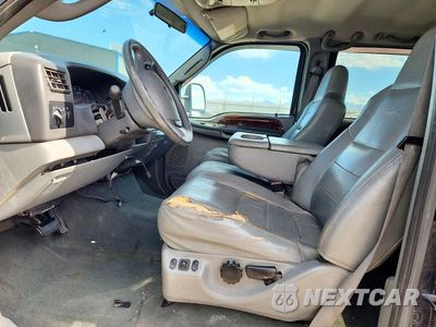 Zdjęcie 7 z 12 samochodu: 2004 FORD F350 SRW SUPER DUTY VIN:1FTSW31PX4ED06376 - miniatura