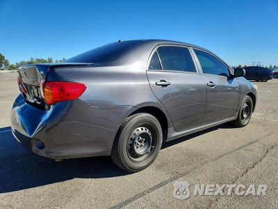 Trzecie zdjęcie samochodu z tyłu: 2010 TOYOTA COROLLA LE VIN:1NXBU4EE9AZ204861 - miniatura