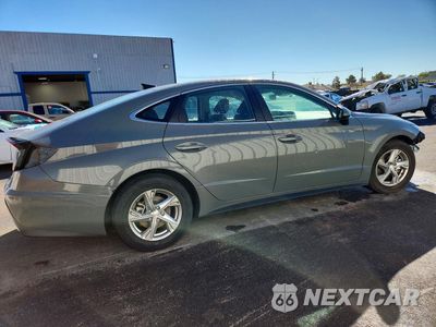 Trzecie zdjęcie samochodu z tyłu: 2021 HYUNDAI SONATA SE VIN:5NPEG4JA2MH127647 - miniatura