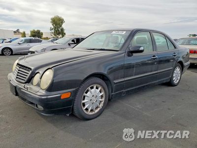 2000 MERCEDES-BENZ E 320 WDBJF65G3YA958548 - główne zdjęcie licytacji z USA - miniatura