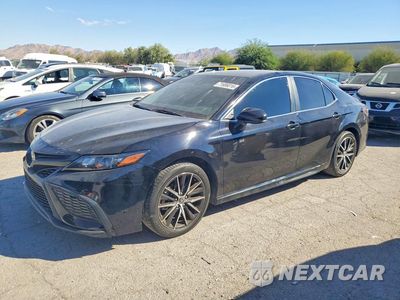 2021 TOYOTA CAMRY SE 4T1G11AK3MU420993 - główne zdjęcie licytacji z USA - miniatura