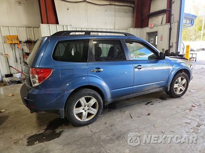 Trzecie zdjęcie samochodu z tyłu: 2010 SUBARU FORESTER 2.5X PREMIUM VIN:JF2SH6CC2AH915124 - miniatura