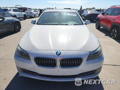 Piąte zdjęcie samochodu w środku: 2011 BMW 528 I VIN:WBAFR1C53BDS35031 - miniatura