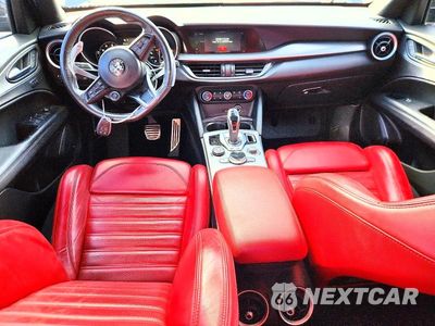 Zdjęcie 8 z 12 samochodu: 2022 ALFA ROMEO STELVIO TI VIN:ZASPAKBN5N7D25006 - miniatura