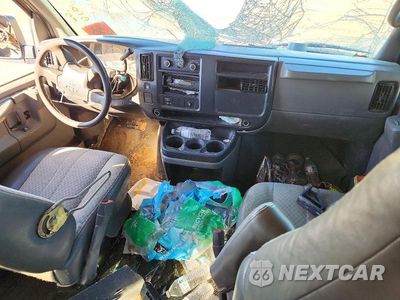 Zdjęcie 8 z 13 samochodu: 2005 CHEVROLET EXPRESS G3500 VIN:1GAHG39U851105837 - miniatura