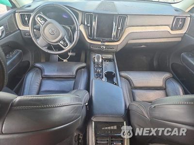 Zdjęcie 8 z 14 samochodu: 2022 VOLVO XC60 B5 INSCRIPTION VIN:YV4L12DL3N1026083 - miniatura