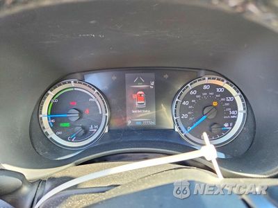 Zdjęcie 9 z 12 samochodu: 2020 TOYOTA HIGHLANDER HYBRID VIN:5TDBBRCHXLS512374 - miniatura