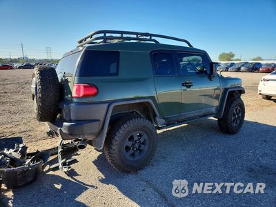 Trzecie zdjęcie samochodu z tyłu: 2011 TOYOTA FJ CRUISER BASE VIN:JTEBU4BF3BK115331 - miniatura